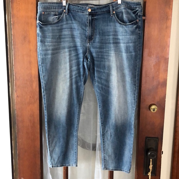 signature levi strauss mid rise slim cuffed